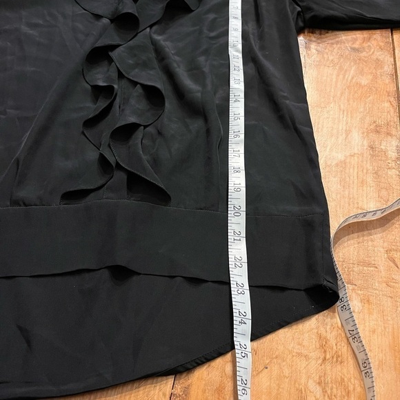 luisa CERANO
the heartbeat of fashion black bottom up shirt size 6 - Picture 9 of 9